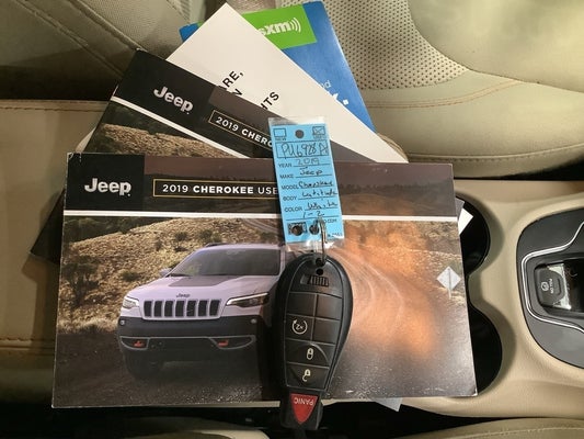 2019 Jeep Cherokee Latitude in Mattoon, IL, IL - Dan Pilson Auto Center, Inc.