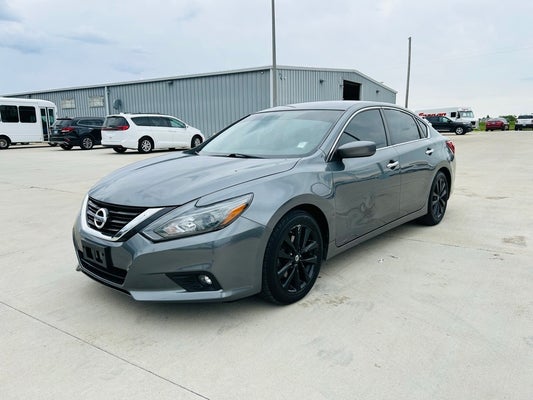 2018 Nissan Altima 2.5 SV in Mattoon, IL, IL - Dan Pilson Auto Center, Inc.
